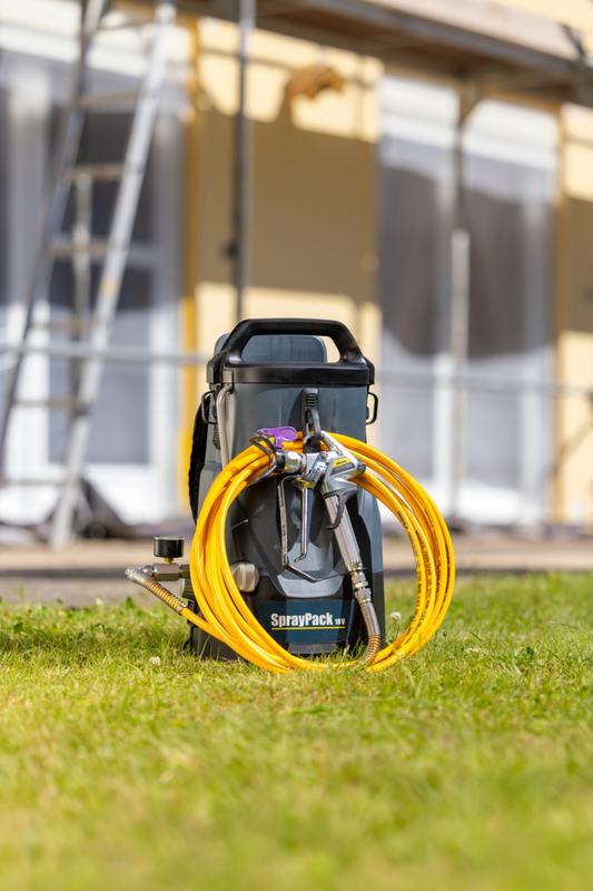 SprayPack 18V – Kabellose Freiheit für perfekte Oberflächen auf der Baustelle